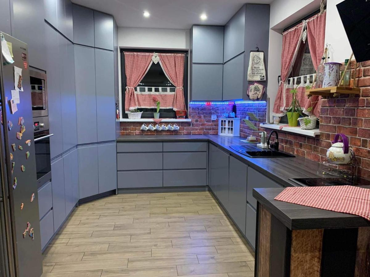 Nadmorski Dom Pod Lasem Villa Mieroszyno Exteriör bild