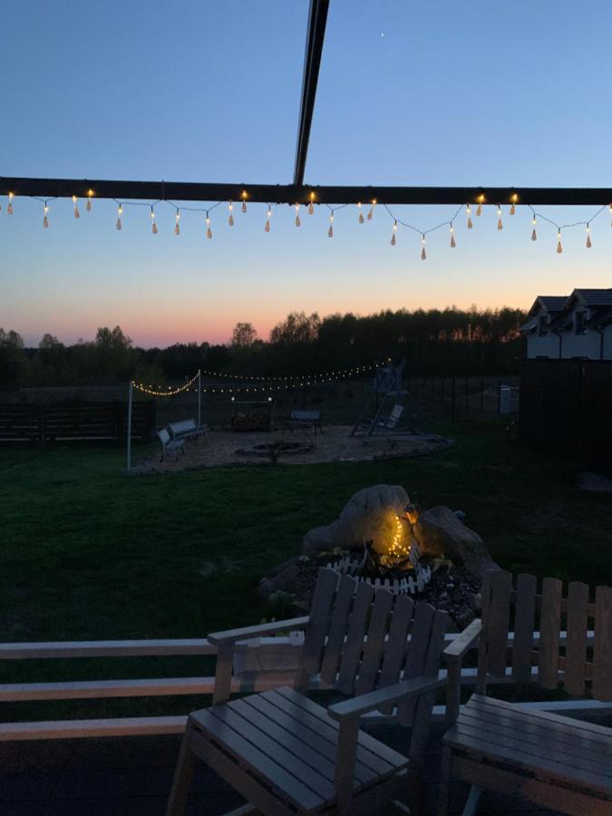 Nadmorski Dom Pod Lasem Villa Mieroszyno Exteriör bild